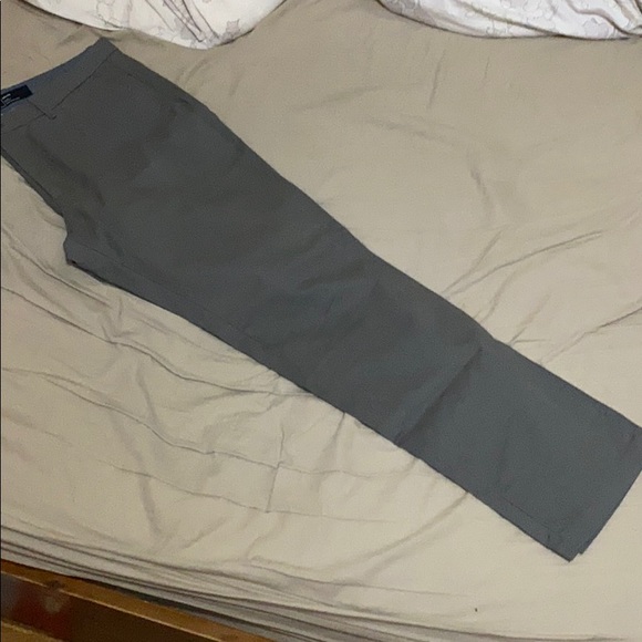 Gap Chinos - Picture 3 of 3